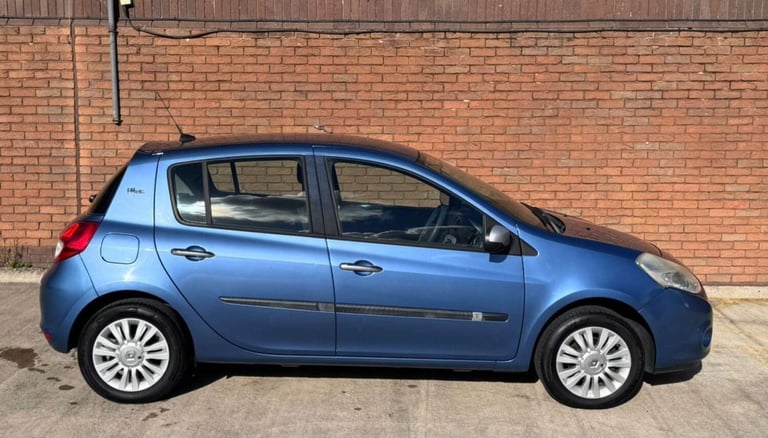 2010 Renault Clio 1.2 TCE I-Music 5dr HATCHBACK PETROL Manual