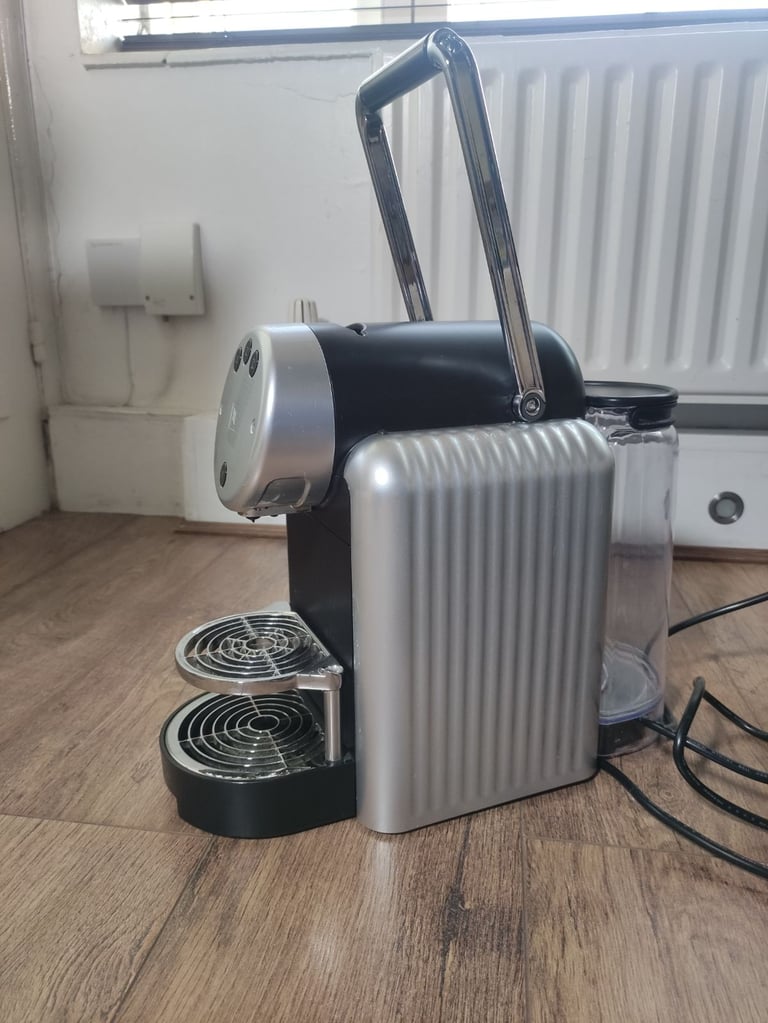 Nespresso Zenius machine New