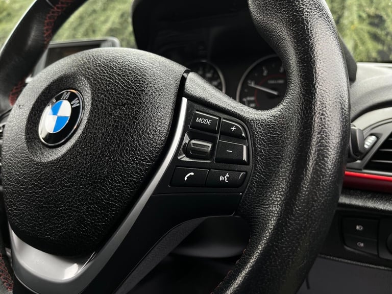  BMW 1 Series 2.0 118d Sport Hatchback 5dr Diesel Manual Euro 6 (s/s) (150 ps) Diesel Manual