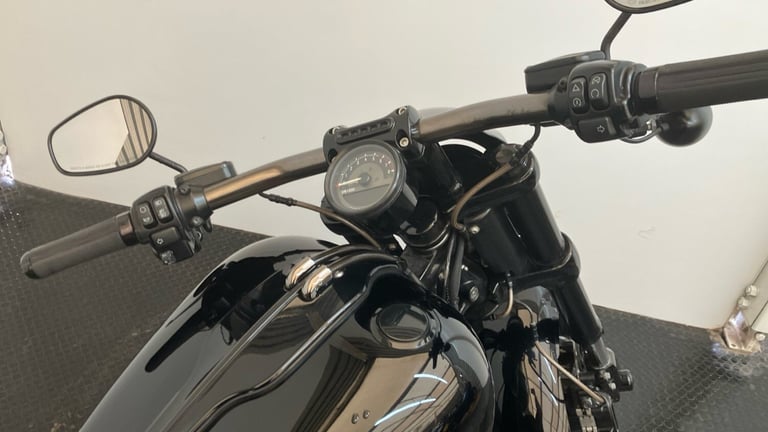 2017 Harley-Davidson Cvo FXSE Custom Colour (16.5MY) CUSTOM Petrol Manual