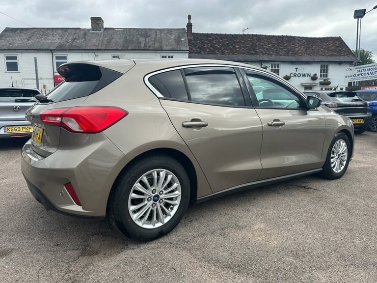 2019 Ford Focus 1.0T ECOBOOST TITANIUM 5dr EURO 6 (s/s) (125 ps) WITH SERVICE HISTORY  Hatchback ...