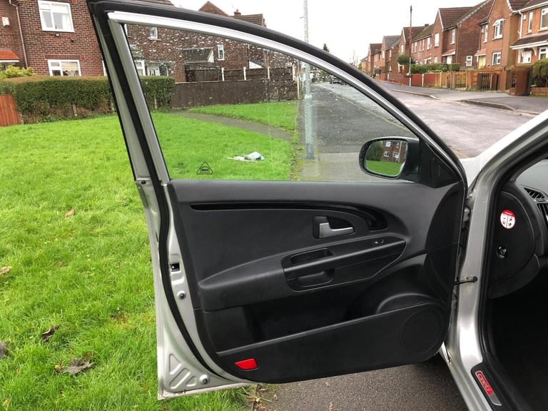 2012 Kia Ceed 1.6 CRDi 3 5dr ESTATE DIESEL Manual