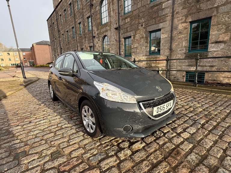 Peugeot, 208, Hatchback, 2015, Manual, 999 (cc), 5 doors