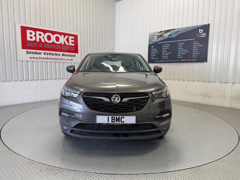 2018 Vauxhall Grandland X 1.2 Turbo SE Euro 6 (s/s) 5dr HATCHBACK Petrol Manual