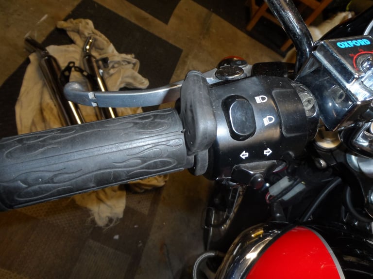 Triumph, BONNEVILLE, 2006, 865 (cc)