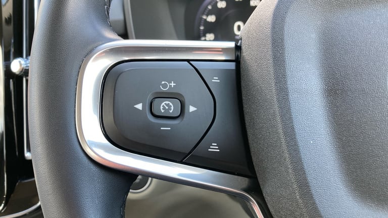 2021 Volvo XC40 1.5 T5 Recharge PHEV Inscription Pro 5dr Auto Estate Estate Hybrid Automatic
