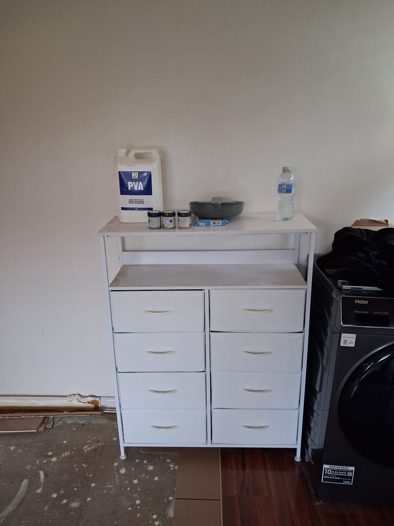 image for White unit in good condition 