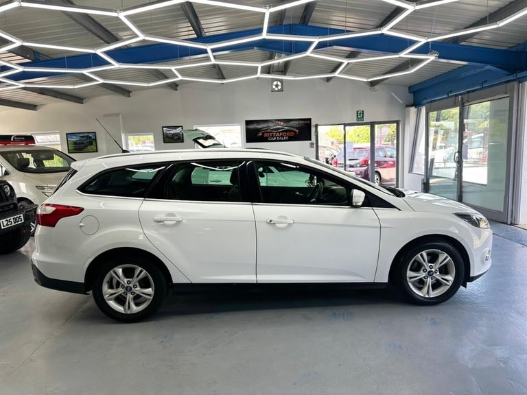 FORD FOCUS 1.6 TDCi Zetec 2014
