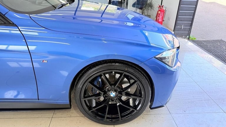2019 BMW 3 Series 2.0 318d M Sport Shadow Edition Touring Auto Euro 6 (s/s) 5dr Estate Diesel Aut...