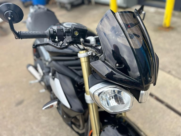 2016 Triumph Street Triple 675