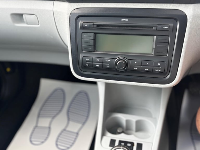 2009 Skoda Roomster 1.4 16V SE 5dr MPV Petrol Manual