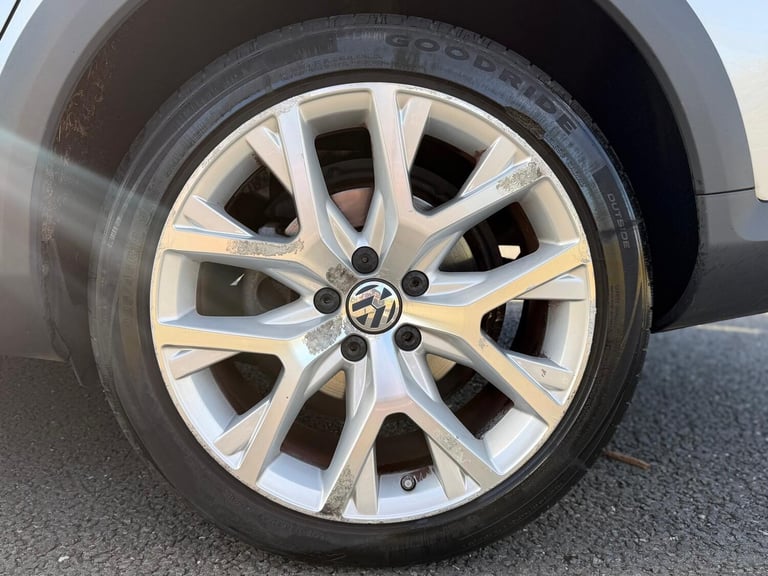 2013 Volkswagen Passat 2.0 TDI Bluemotion Tech 4MOTION 5dr ESTATE Diesel Manual