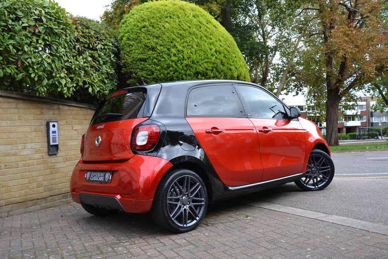 2017 smart forfour 0.9T BRABUS Sport Night Sky (Premium Plus) Twinamic Euro 6 (s/s) 5dr HATCHBACK...