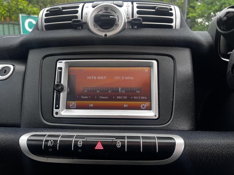 2011 smart fortwo 1.0 MHD Passion Coupe 2dr Petrol SoftTouch Euro 5 (s/s) (71 bhp) Coupe Petrol A...
