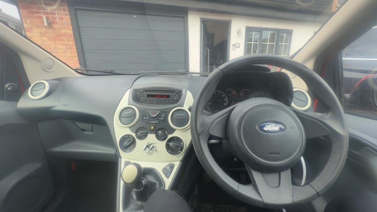 Ford, KA, Hatchback, 2013, Manual, 1242 (cc), 3 doors