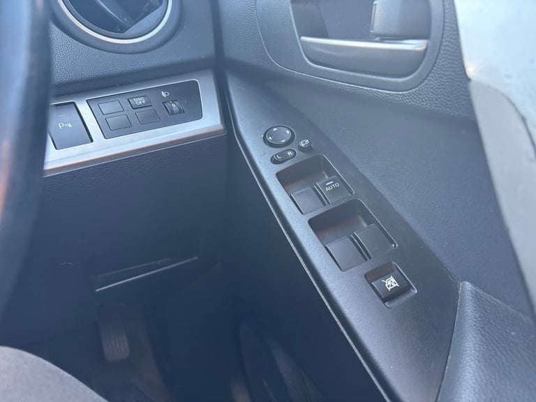 2010 Mazda Mazda3 2.2d [185] Sport 5dr HATCHBACK Diesel Manual - Image 16