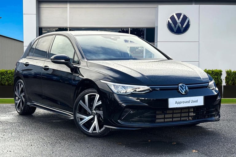 2024 Volkswagen Golf 1.5 eTSI 150 R-Line 5dr DSG Ã¢Â­ÂSunroof, Winter Pack, 18 Bergamo Alloys Ã ...