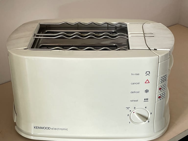 image for Kenwood White Toaster