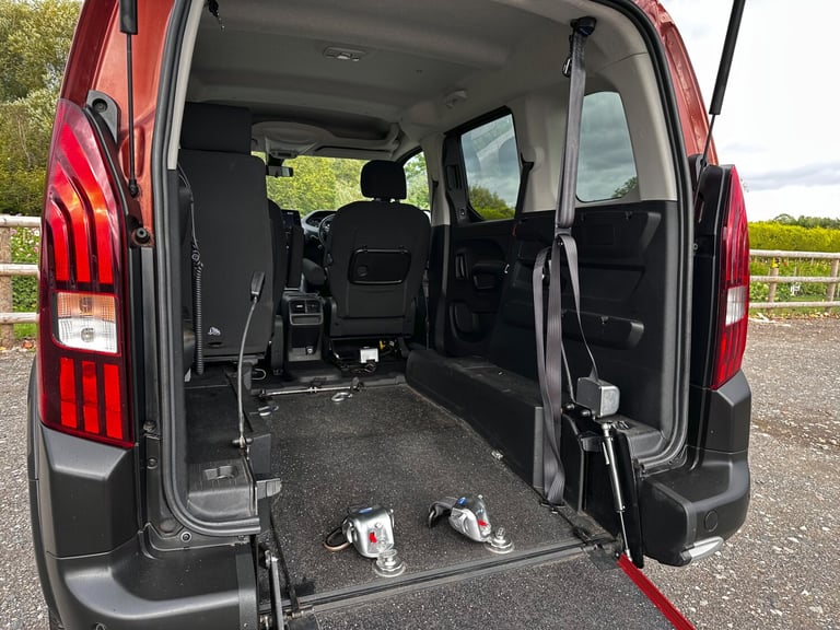 2020 Peugeot Rifter 1.5 BlueHDi 100 Allure 5dr MPV Diesel Manual