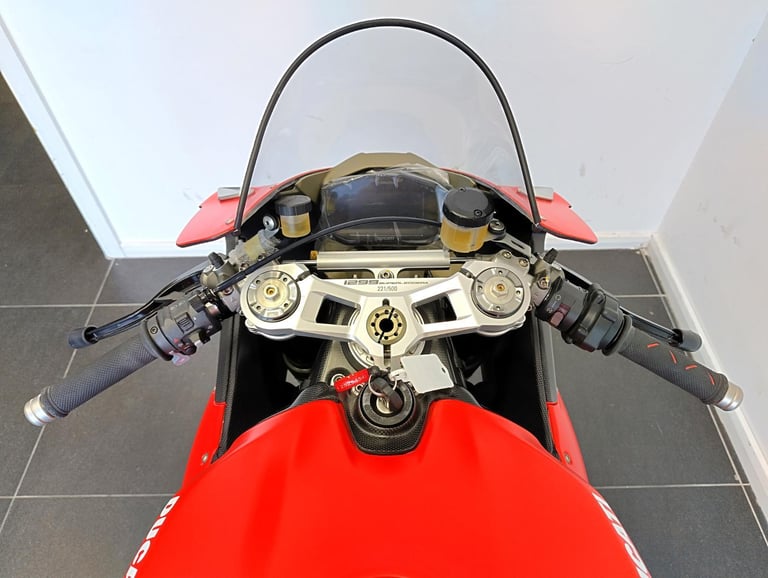 2017 Ducati 1299 Superleggera 4 PDI Miles Owner By Shane 'Shakey' Byrne