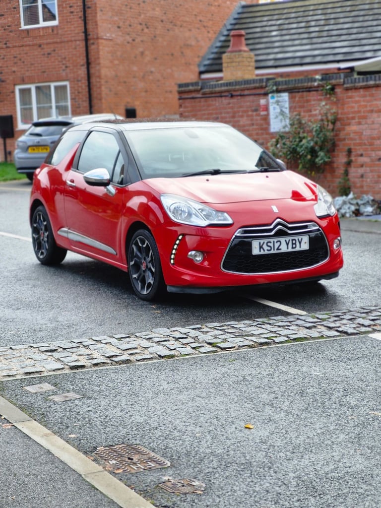 Citroen, DS3, Hatchback, 2012, Manual, 1560 (cc), 3 doors