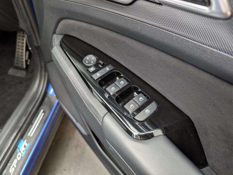 2023 Kia Sportage 1.6 h T-GDi GT-Line SUV 5dr Petrol Hybrid Auto Euro 6 (s/s) (226 bhp) LANE  EST...