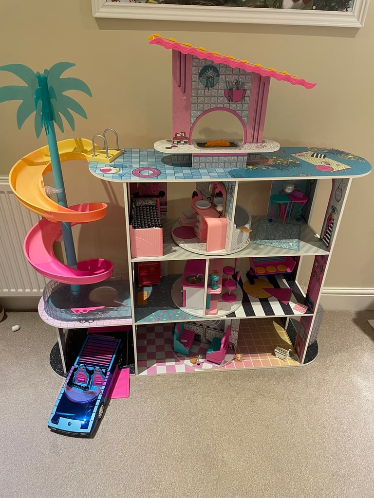 image for LOL house 