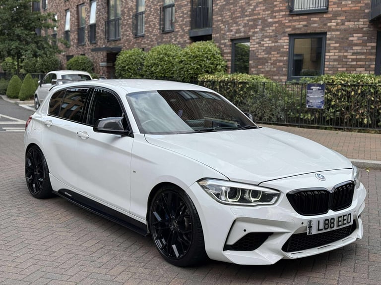 BMW, 1 SERIES, Hatchback, 2017, Semi-Auto, 2998 (cc), 5 doors
