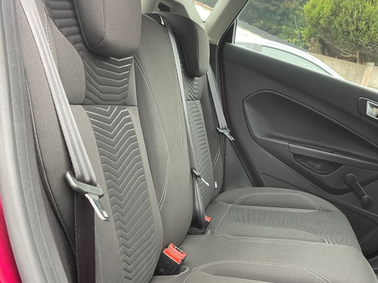 2013 Ford Fiesta 1.0 EcoBoost Zetec 5dr Powershift HATCHBACK PETROL Automatic