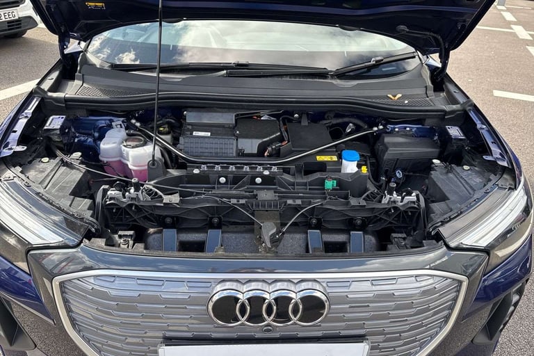 2025 Audi Q4 e-tron 210kW 45 82kWh Sport 5dr Auto [Leather] SUV Electric Automatic