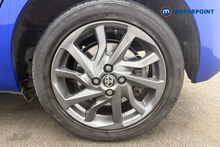 2020 Toyota Yaris 1.5 Hybrid Y20 5dr CVT [Bi-tone] HATCHBACK PETROL/ELECTRIC Automatic