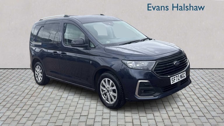 image for 2022 Ford Tourneo Connect 2.0 EcoBlue Titanium 5dr MPV DIESEL Manual