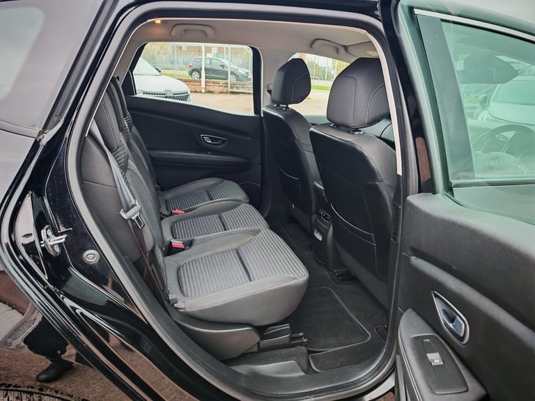 2019 Renault Scenic 1.3 TCE 140 Iconic 5dr Estate Petrol Manual