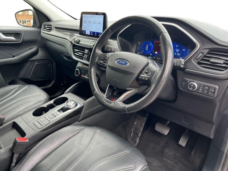 2023 Ford Kuga Vignale SUV 2.5l 190PS pHEV AUTO in Agate Black 1 OWNER, FSH