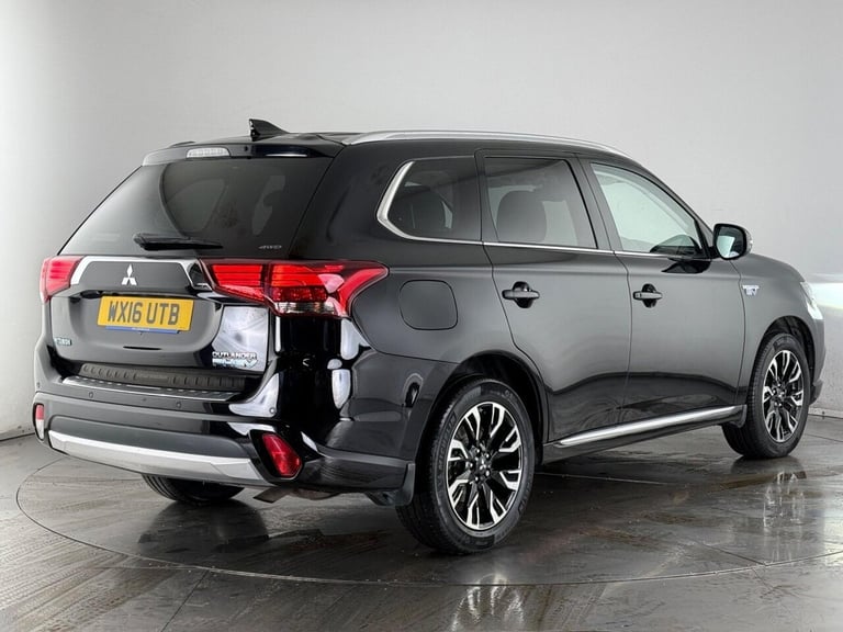 2016 Mitsubishi Outlander 2.0h 12kWh GX4h CVT 4WD Euro 6 (s/s) 5dr ESTATE PETROL/ELECTRIC Automatic