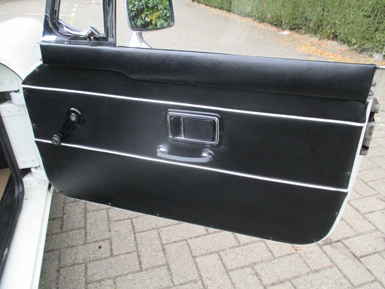 1968 MG MGC Petrol Manual