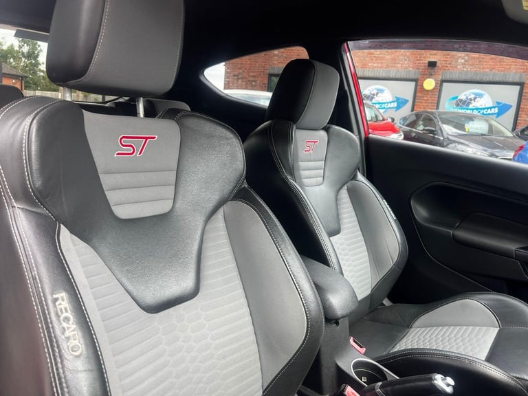 2017 Ford Fiesta 1.6T EcoBoost ST-3 Hatchback 3dr Petrol Manual Euro 6 (182 ps) HATCHBACK Petrol ...