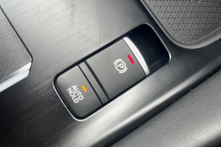 2022 Nissan Qashqai 1.3 DiG-T MH 158 N-Connecta 5dr Xtronic Automatic Hatchback Petrol Automatic