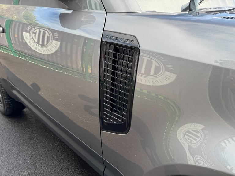 2021 Land Rover Defender 2.0 P300 HSE 90 3dr Auto [6 Seat] Estate Petrol Automatic