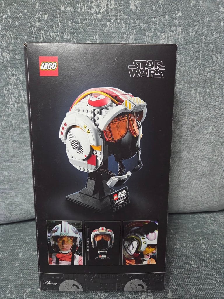 🧱 LEGO Star Wars 75327 – Luke Skywalker Red Five Helmet 🧠🚀