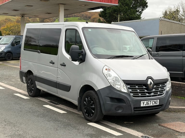 2017 Renault Master SL28dCi 110 Business WHEELCHAIR ACCESS/CAMPER PANEL VAN Diesel Manual