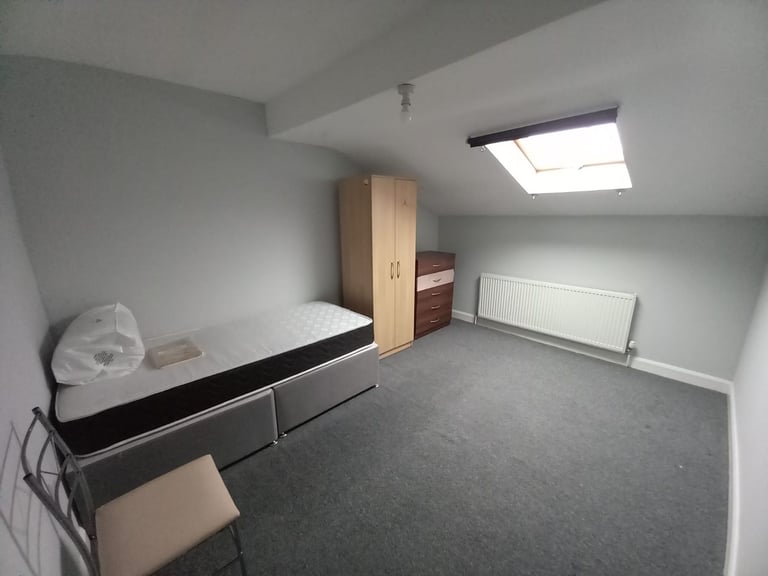 Male Room to rent in Aston, B6 6