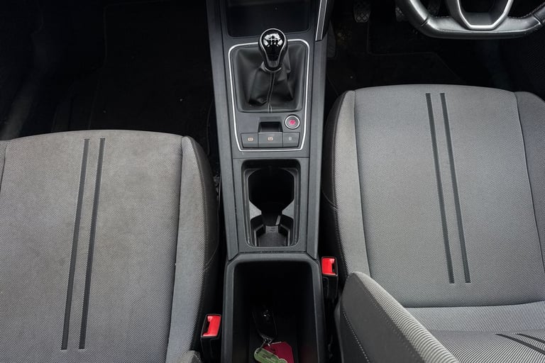 2021 SEAT Leon 1.0 TSI EVO SE Dynamic 5dr Hatchback PETROL Manual