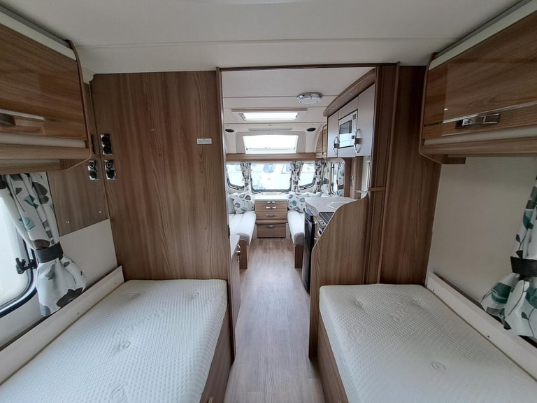2016 Swift Challenger 565
