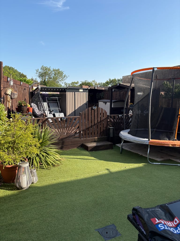 2 bed House exchange 