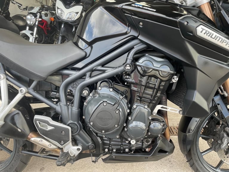 2011 - TRIUMPH TIGER EXPLORER 1200 - FULL SERVICE HISTORY - 12 MONTHS MOT