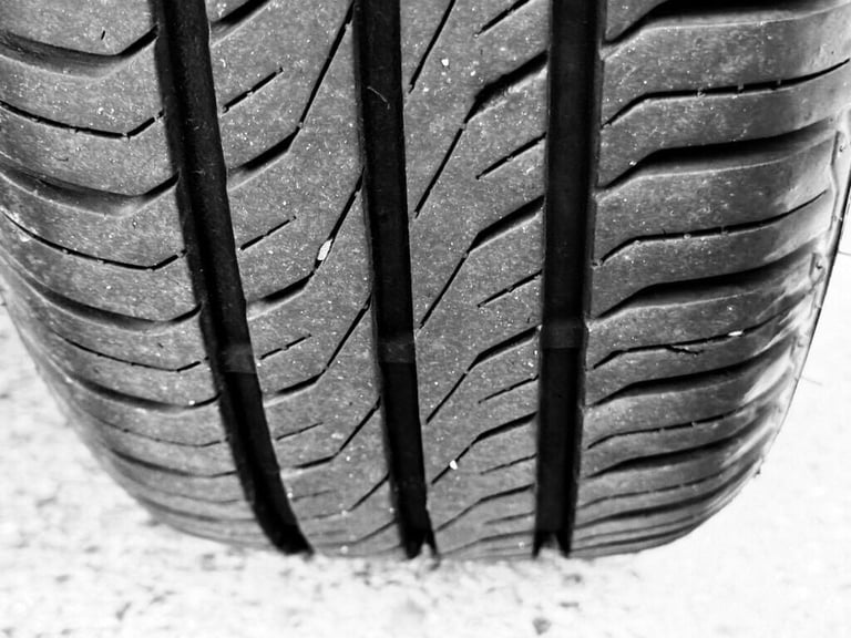 2015 Peugeot 108 1.0 Manual Active 5dr 77000 Miles . (£20 Tax) CHEAP on insurance Fuel . PX HATCH...