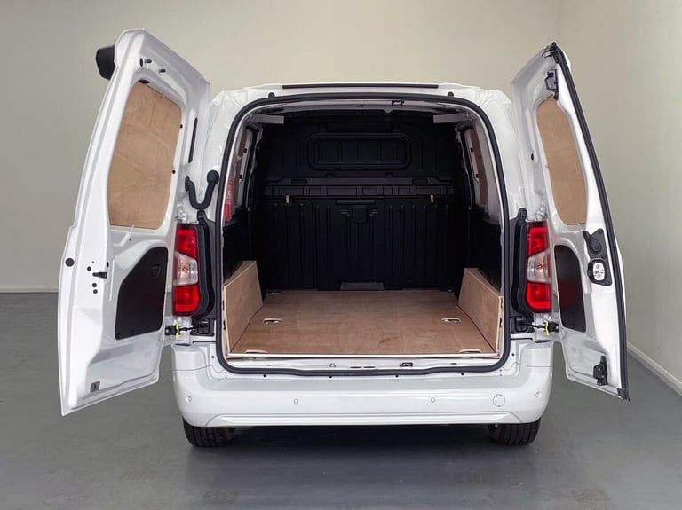 2024 Peugeot Partner 1000 Asphalt L2 LWB 1.5 BlueHDi 100ps Light Van Diesel Manual