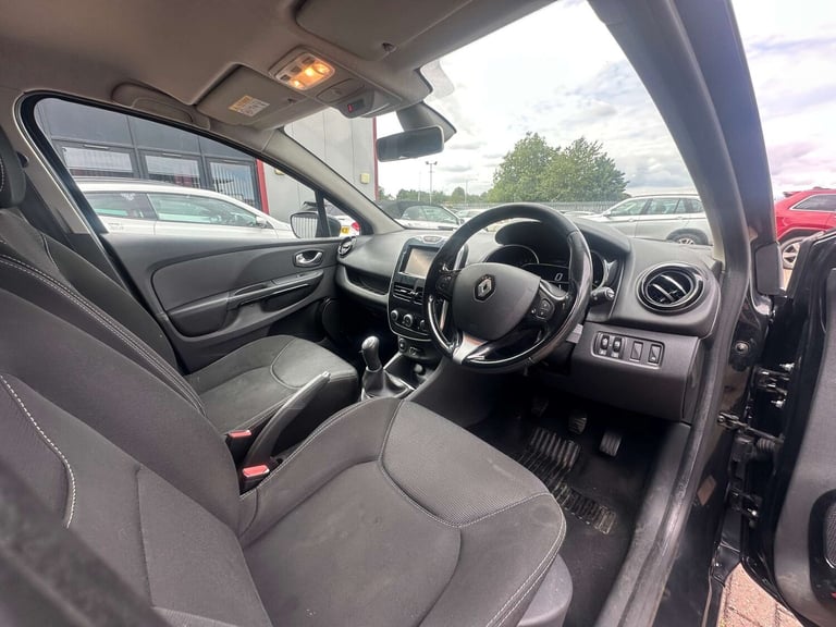 2015 Renault Clio 0.9 TCe Dynamique Nav Hatchback 5dr Petrol Manual Euro 6 (s/s) (90 ps) Hatchbac...