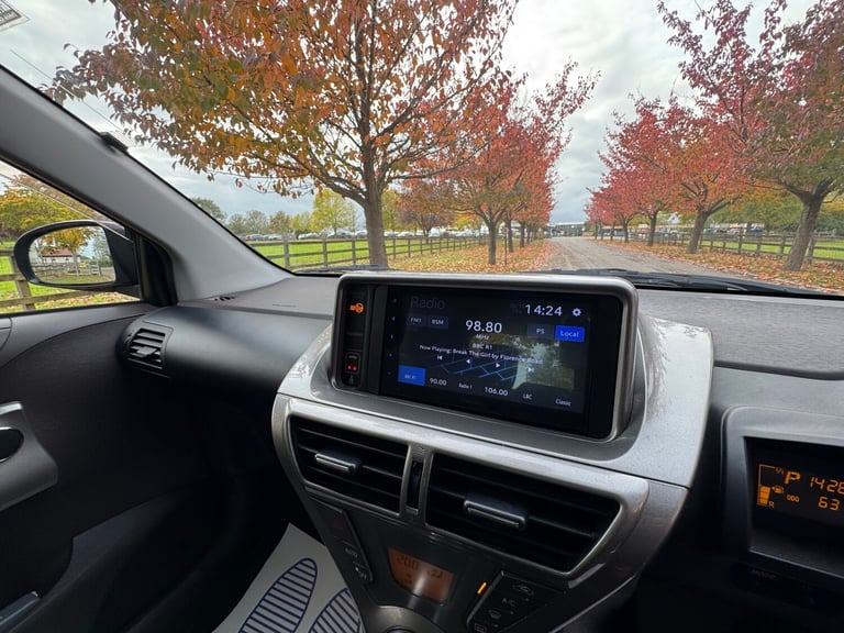 2009 Toyota IQ 1.33 Dual VVT-i 3 3dr Multidrive HATCHBACK Petrol Manual